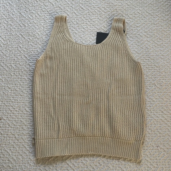 COPY - Knit tank - Picture 2 of 2